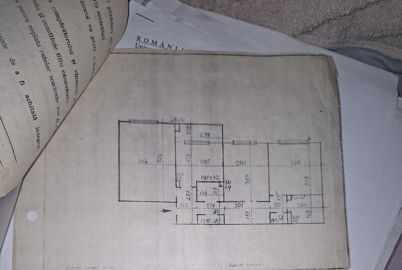 Apusului, Uverturii,