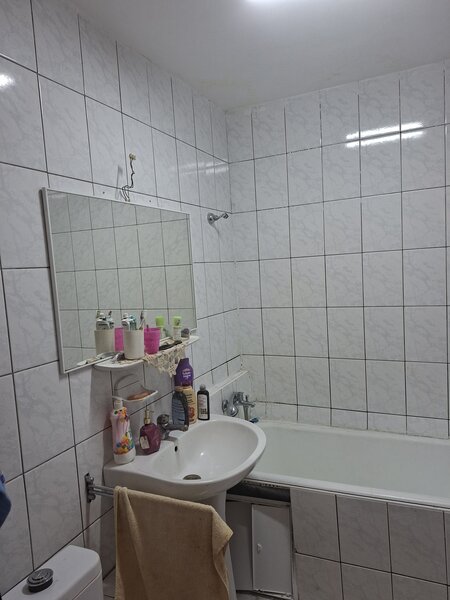 Apusului, Uverturii,